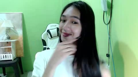 Snapshot of innocent_reign69 chatting on September 2025 09:17:02 PM Reign online show from September 2025 09:17:02 PM