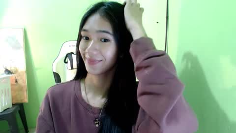 Reign online show from November 2025 06:24:02 PM