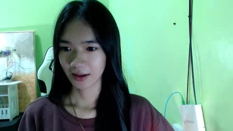 Reign online show from December 2025 08:58:02 PM