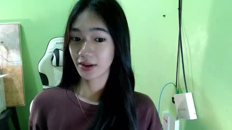 Reign online show from December 2025 08:40:01 PM