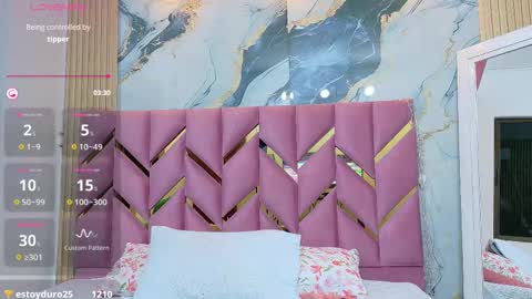 innocenthazel online show from October 2025 07:34:01 PM