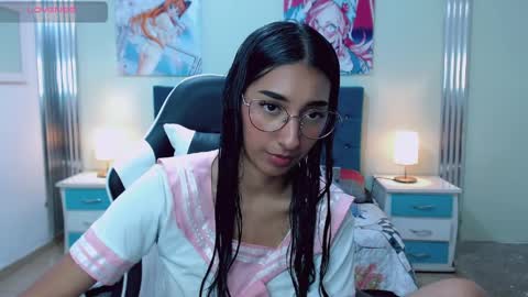 Snapshot of inocent_luna chatting on April 2026 02:12:02 AM Luna moon online show from April 2026 02:12:02 AM