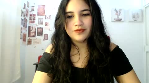 Snapshot of inocentheaven chatting on July 2026 01:02:02 PM Celeste online show from July 2026 01:02:02 PM