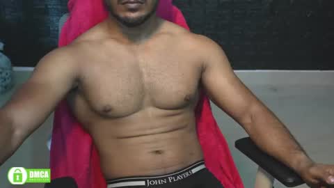 Snapshot of insanestud_miles chatting on July 2026 03:52:02 AM Miles online show from July 2026 03:52:02 AM