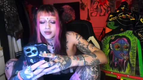 Snapshot of insunnity666 chatting on May 2026 08:03:02 PM Insunnity666 online show from May 2026 08:03:02 PM
