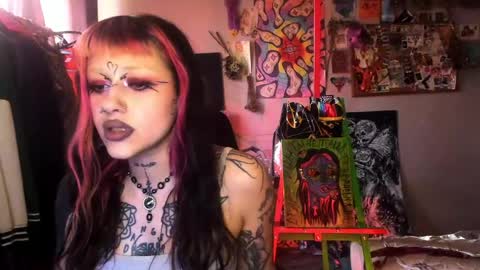 Snapshot of insunnity666 chatting on May 2026 04:04:02 PM Insunnity666 online show from May 2026 04:04:02 PM