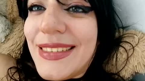 Little Gretchen online show from September 2025 05:26:03 PM