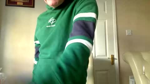 Snapshot of inthemood63 chatting on October 2025 02:50:02 PM inthemood63 online show from October 2025 02:50:02 PM