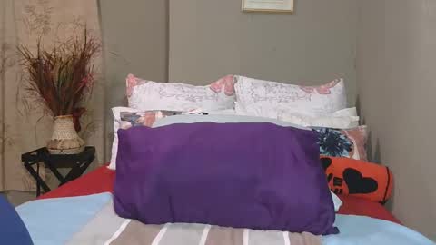 boniswa caroline online show from February 2026 05:58:02 AM
