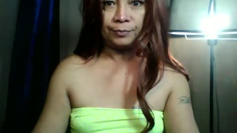 Snapshot of into_the_nightxxx chatting on November 2025 02:21:01 AM KATH online show from November 2025 02:21:01 AM