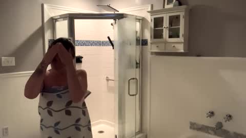 IntoTheWoodsWeGo online show from October 2025 11:02:01 PM