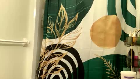 Snapshot of intothewoodswego chatting on April 2026 08:06:02 PM IntoTheWoodsWeGo online show from April 2026 08:06:02 PM