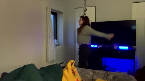 Snapshot of intothewoodswego chatting on April 2026 11:43:02 PM IntoTheWoodsWeGo online show from April 2026 11:43:02 PM