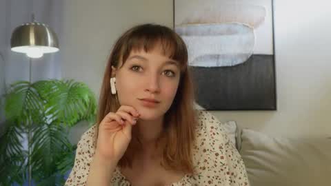 Snapshot of invokersgirl chatting on September 2025 02:52:01 PM invokersgirl online show from September 2025 02:52:01 PM