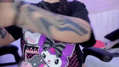 Snapshot of io_chie_ chatting on October 2025 04:35:02 AM io_chie_ online show from October 2025 04:35:02 AM