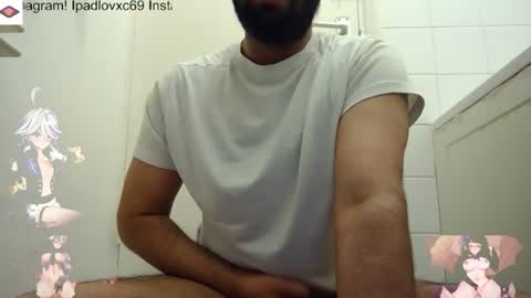 Snapshot of ipadlovxc69 chatting on March 2025 01:42:02 AM ipadlovxc69 online show from March 2025 01:42:02 AM