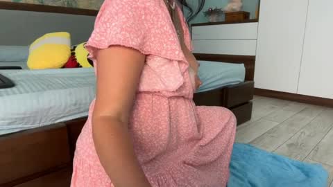 iracherrynow online show from May 2026 04:04:02 PM