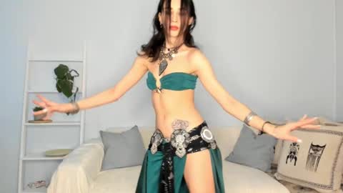 Irene online show from March 2025 03:30:02 PM