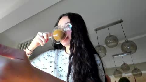 Ir s room online show from December 2025 05:23:01 AM