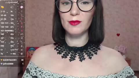 Snapshot of irenlarasani chatting on December 2024 09:46:01 AM IrenLarasani online show from December 2024 09:46:01 AM
