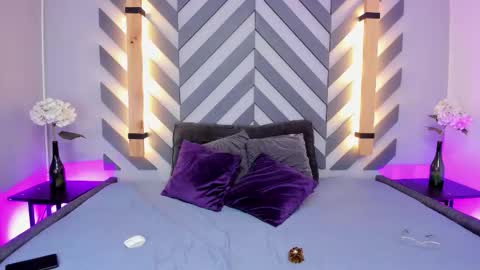 Snapshot of iriis_rosse chatting on September 2025 03:00:02 PM Iris Rosse online show from September 2025 03:00:02 PM