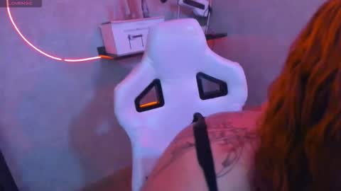 Snapshot of iriisfeitan chatting on November 2025 10:17:02 AM iriisfeitan online show from November 2025 10:17:02 AM