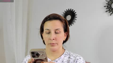 Snapshot of irina_05 chatting on April 2026 08:17:02 PM IRINA online show from April 2026 08:17:02 PM