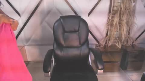 Snapshot of irina_rousee chatting on October 2025 12:20:01 PM irina_rousee online show from October 2025 12:20:01 PM