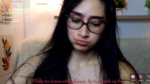 Snapshot of iris_cam_ chatting on February 2025 01:38:01 AM iris online show from February 2025 01:38:01 AM