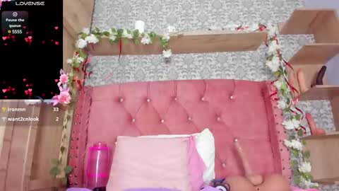 Snapshot of iris_charlotte chatting on February 2025 06:30:02 PM Hot Charlotte online show from February 2025 06:30:02 PM