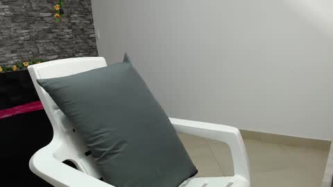 Snapshot of iris_joi chatting on February 2025 02:44:02 AM Iirs online show from February 2025 02:44:02 AM