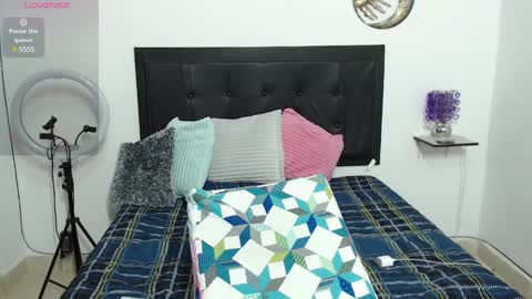 IRIS online show from February 2025 02:51:02 AM