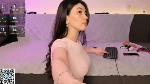 iris on cam online show from April 2026 11:13:02 PM