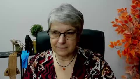 Snapshot of iris_xdesire chatting on January 2025 01:42:02 PM I R I S online show from January 2025 01:42:02 PM