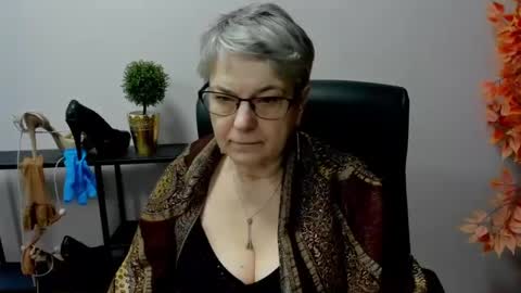 Snapshot of iris_xdesire chatting on February 2025 10:28:02 AM I R I S online show from February 2025 10:28:02 AM