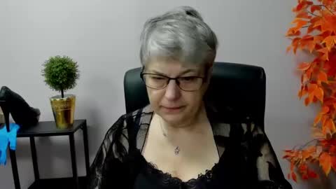 Snapshot of iris_xdesire chatting on March 2025 07:21:02 AM I R I S online show from March 2025 07:21:02 AM