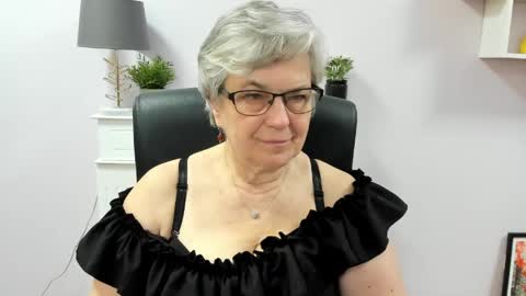 I R I S online show from May 2026 07:14:01 AM