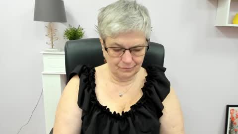 I R I S online show from May 2026 05:57:02 AM