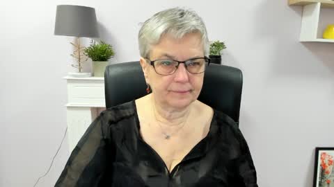 I R I S online show from May 2026 06:22:01 AM