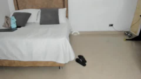 Iris Fit online show from October 2025 01:34:02 PM