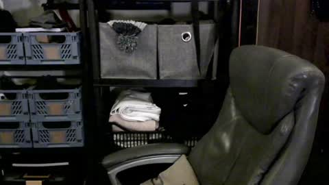 twitter theirishman205 online show from December 2024 09:40:02 PM