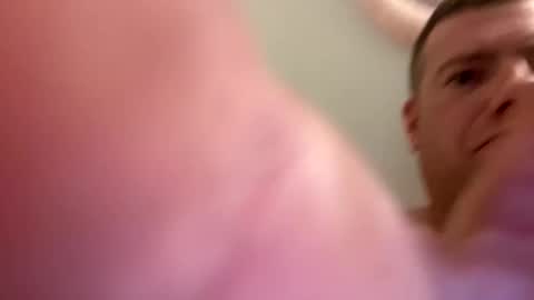 Snapshot of irishstallionxxx chatting on December 2024 04:42:01 AM irishstallionxxx online show from December 2024 04:42:01 AM