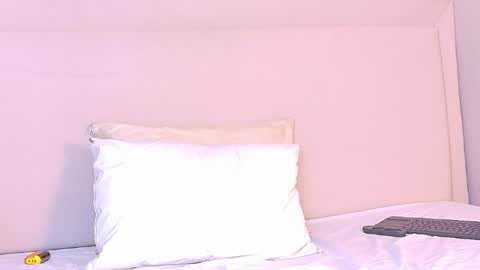 IRIS  online show from September 2025 03:39:02 AM