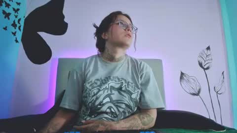 iriss_cardenas online show from June 2026 08:33:02 PM
