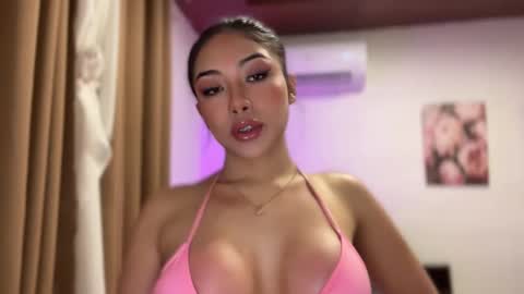 Snapshot of iriss_fox chatting on May 2026 10:23:01 AM iriss_fox online show from May 2026 10:23:01 AM