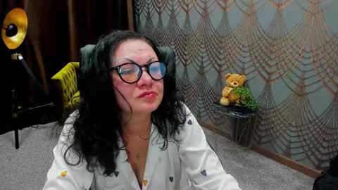 Iris online show from March 2026 07:35:02 AM