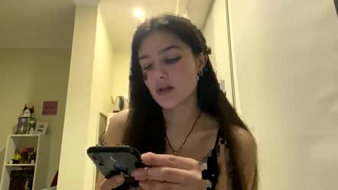 irisss31 online show from May 2026 06:37:01 PM