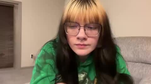 irissweets online show from February 2026 02:29:01 AM