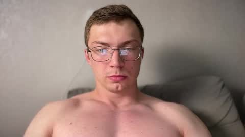 Iron online show from October 2025 10:29:02 PM