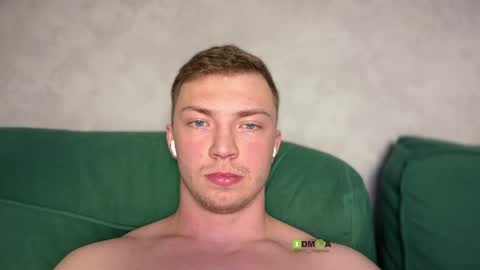 Iron online show from May 2026 08:03:02 PM